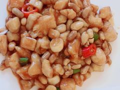宫保鸡丁-東城故事·尋找姆媽的味道(玉兰路店)