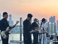 -VENU+海景酒廊