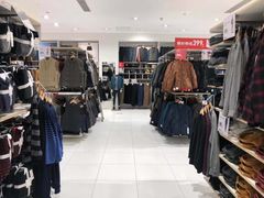 -优衣库(长沙雨花亭凯德广场店)