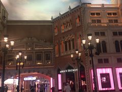 -Charles & Keith(大运河购物中心店)