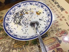 牛奶鸡蛋醪糟-清真·穆萨砂锅(大皮院店)