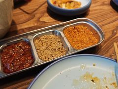 -明洞阿姨·韩式酱蟹烤肉·创意料理(三元桥店)