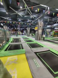 -反弹蹦床公园·亲子乐园·团建·派对(尚品奥莱店)