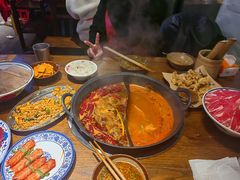 -萍姐火锅·公路夜市(武汉首店)