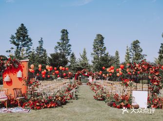 今日是个好日子，从今往后两口子，相亲相爱一辈子