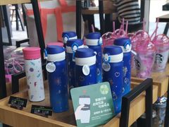 零售区-星巴克(杭州嘉里中心4F店)