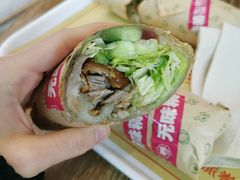 招牌烤鸭卷-特派卷·老北京烤鸭卷(合生汇购物中心店)
