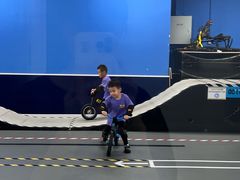 -八爪矩阵极限运动馆·儿童平衡车·感统训练(南海子公园校区)