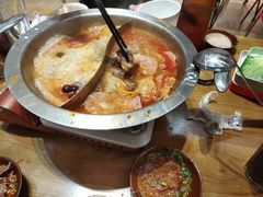 -黔哆哆地摊酸汤火锅(清湖店)