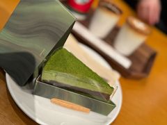 -星巴克臻选(深圳金光华店)