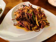 -小厨子私房菜·云南美食店