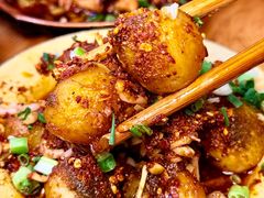 -拈签一笑黄牛肉辣卤串串