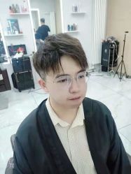 -朗峰专业美发沙龙