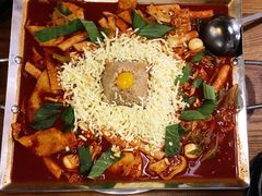 芝士火山炒年糕-包装马车·韩国料理·포장마차