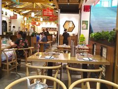 大堂-同合居·非遗东北菜(红博会展店)