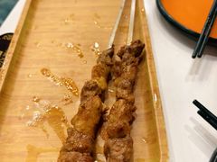 羊肉串-乡村馕坑肉·烧烤·新疆菜·本地人更爱吃(阿勒泰首店)