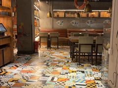 -夯鱼烤鱼·尔滨地标美食(中央商场店)