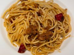 麻辣牛肉面-萨莉亚意式餐厅(大宁音乐广场店)