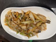 -五谷丰登农家院·地道胶东菜·海鲜烧烤(威海店)