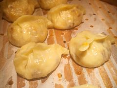 白菜海螺蒸饺-三个渔夫·蒸汽海鲜(小白楼店)