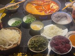 -叁口煮市井老火锅(南门旗舰店)