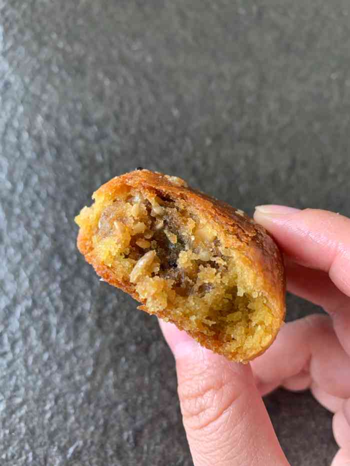 清真杨记糕点(青龙阁前街店)-"在古城墙西面进古城墙,正好想吃当地