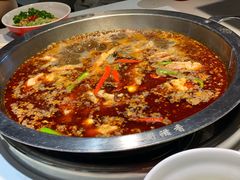 -蜀滋香鲜鱼美蛙火锅(339店)