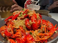-巴厘龙虾·榜首油焖大虾(音乐学院·沿江酒馆店)