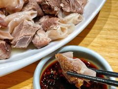蒜泥护心肉-关东小磨东北菜(上海长风大悦城店)