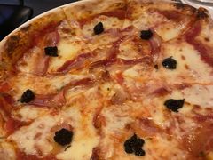 猪肉黑松露披萨-La Tavernetta(Bar à Vin)(乌鲁木齐路店)