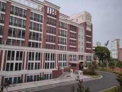 -上海市曹杨第二中学