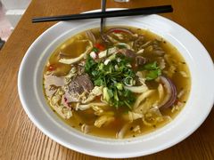 顺化牛肉汤檬粉-探越越南牛肉粉(江南西分店)