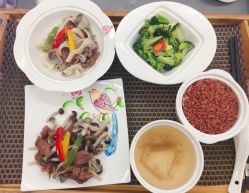 -月满阁月子中心(莲湖区店)