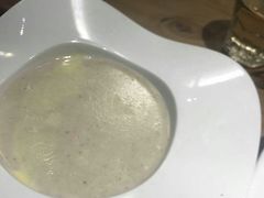 奶油蘑菇汤-清真·艾美可餐厅(大悦汇店)