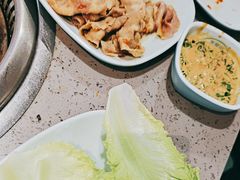 -金滏山烤肉·海鲜·火锅自助餐厅(襄阳万达店)