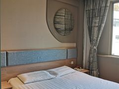 -成都宽窄巷子奎星楼街亚朵X酒店