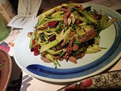 青菜炒牛肉-酒阳蒸经小酒馆(解放碑店)