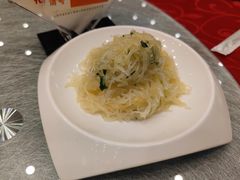 -侬佳蒸菜馆(听潮店)