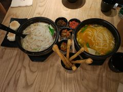 三鲜菇过桥米线-云味馆过桥米线(皇庭广场店)