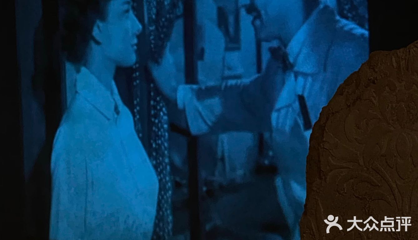 杭州/安静又可以看老电影的欧式宫廷风小酒馆