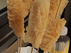 -鲜入唯煮·港式海鲜牛肉火锅(金宝街店)