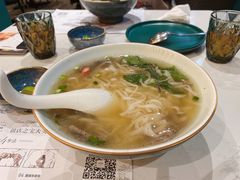 -美奈小馆·越南料理(中航城君尚购物中心店)