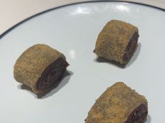 -皇城根·鲁菜济南菜·吊炉烤鸭·炒鸡鱼头(济南旗舰店)