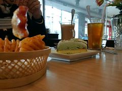 -必胜客(WOW南雄店)