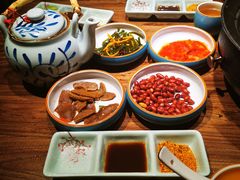 -明洞阿姨·韩式酱蟹烤肉·创意料理(三元桥店)