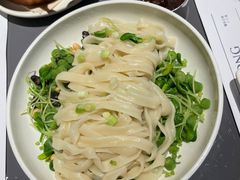 炸酱面-小大董·烤鸭(观景餐厅·南京西路店)