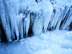-大平台龙居瀑布旅游区