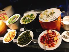 -唐拉雅秀酒店-西锦汇空中BBQ·思创餐厅