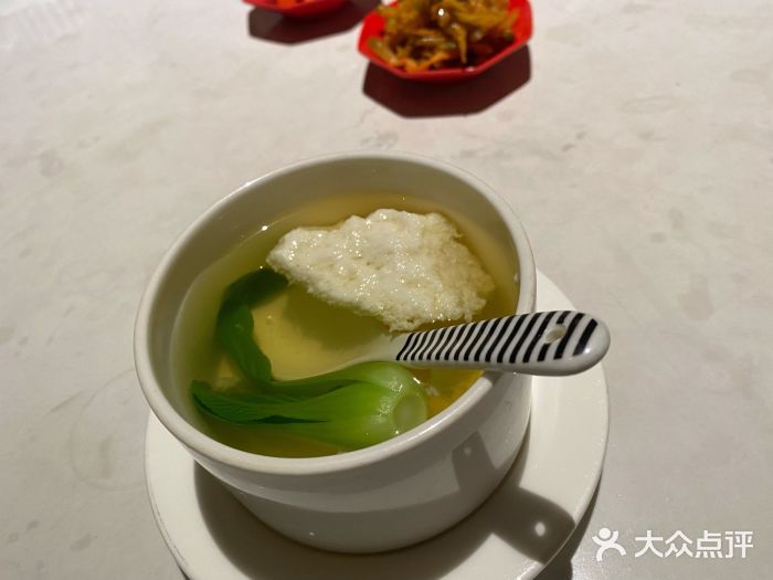 上上瓷·艺境川菜(IFS旗舰店)清汤鸡豆花图片