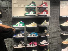-NIKE品牌体验店(南京东路店)